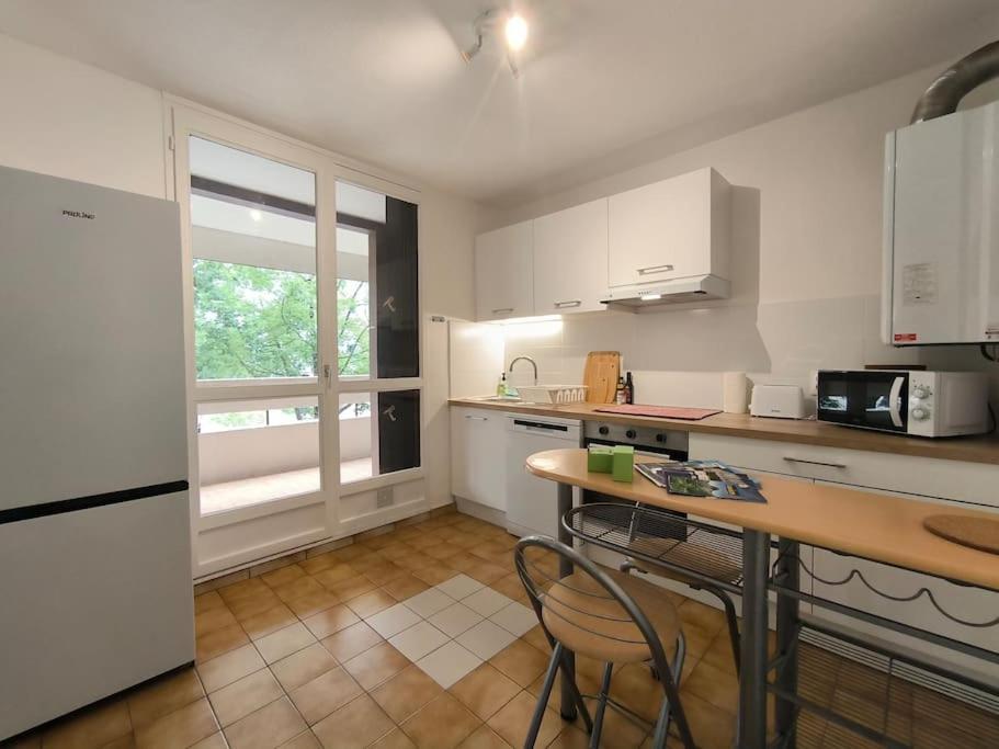 Spacieux-3 4 Pers-calme-pking-5mn Centre * Pau